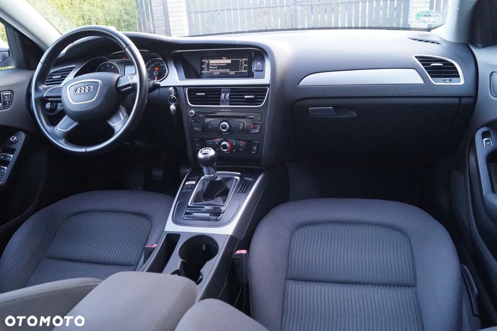 Audi A4 Avant 1.8 TFSI Attraction - 22