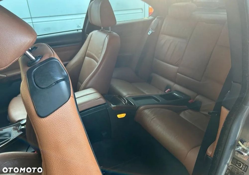 BMW Seria 3 320i Coupe Edition Exclusive - 5