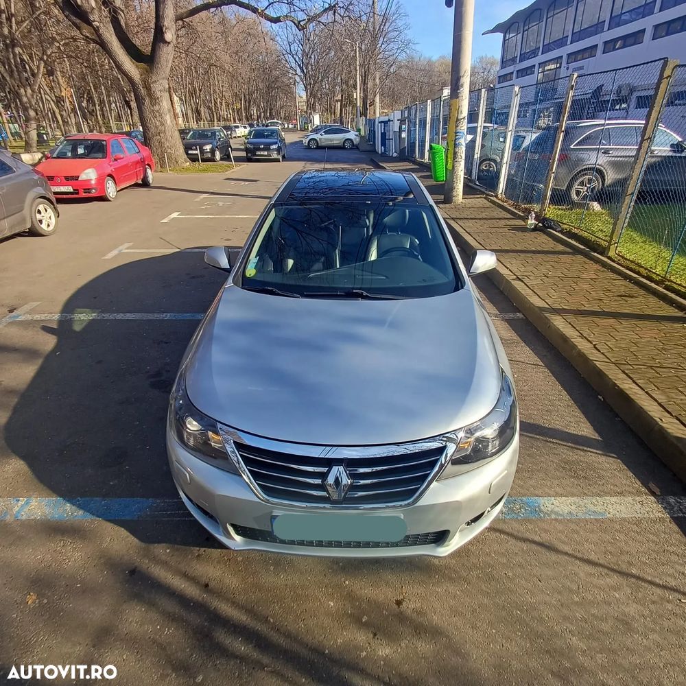 Renault Latitude - 10