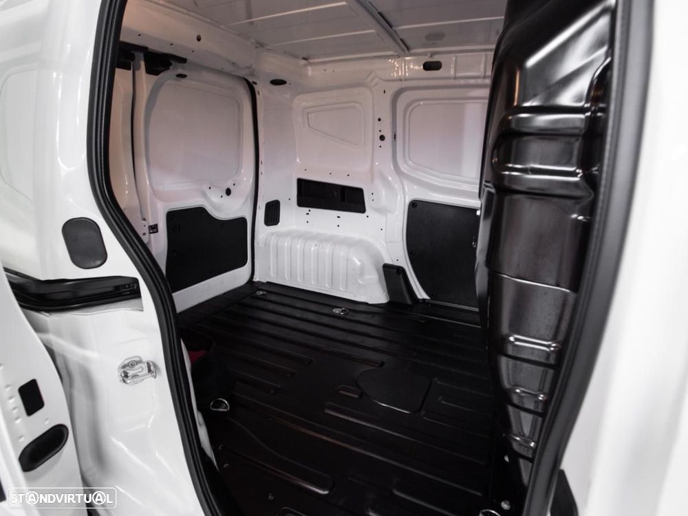 Fiat Fiorino .3 M-jet Adventure c/IVA - 8