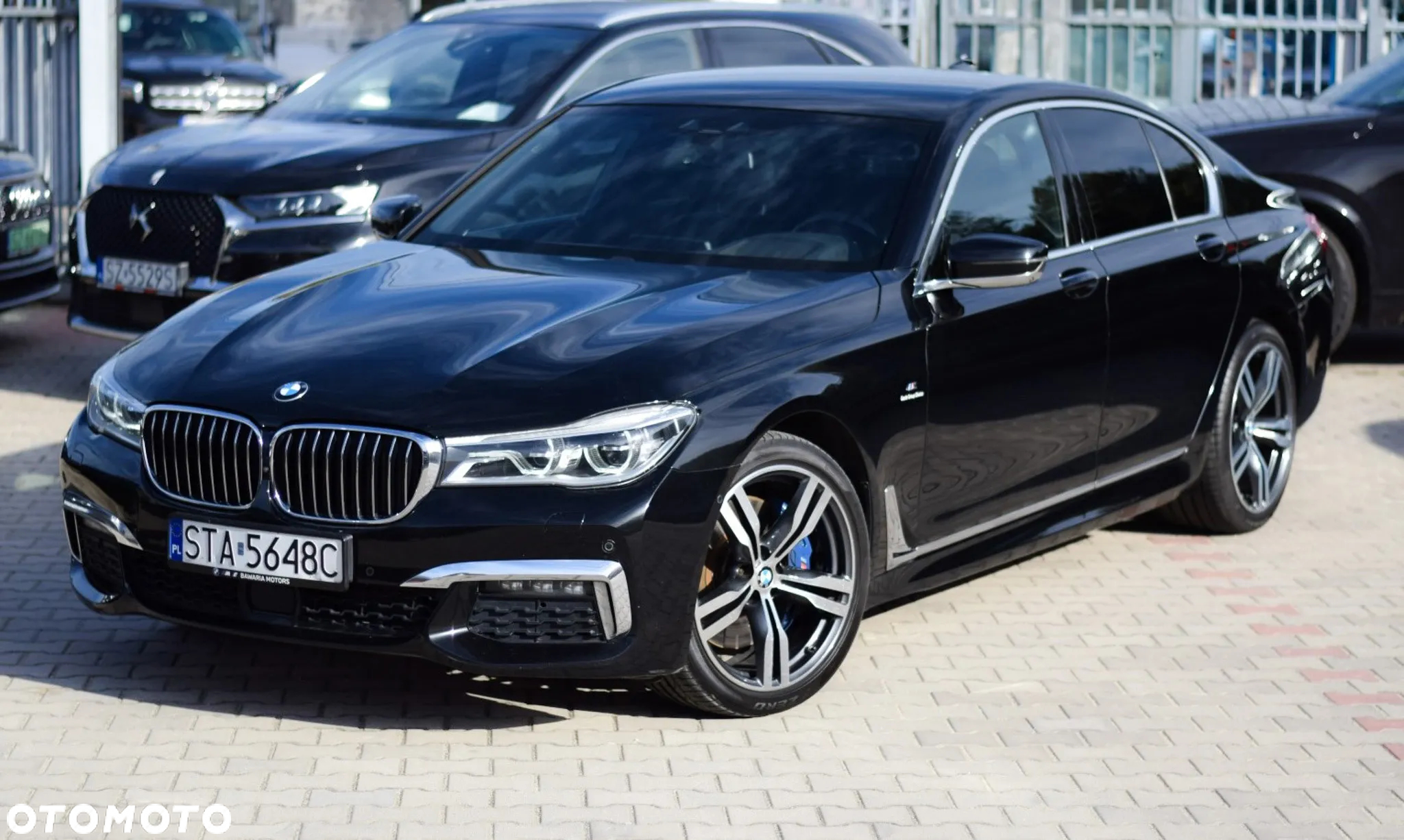 BMW Seria 7 740d xDrive - 38