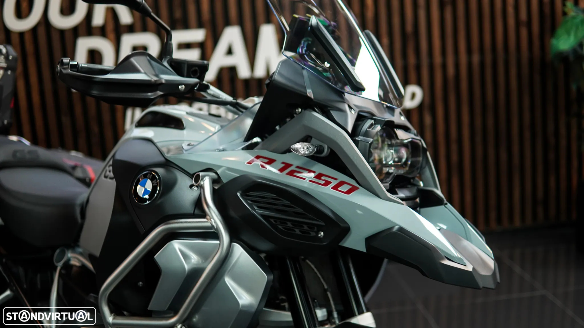 BMW R 1250 GS Adventure C/ AKRAPOVIC COMPLETO - 45