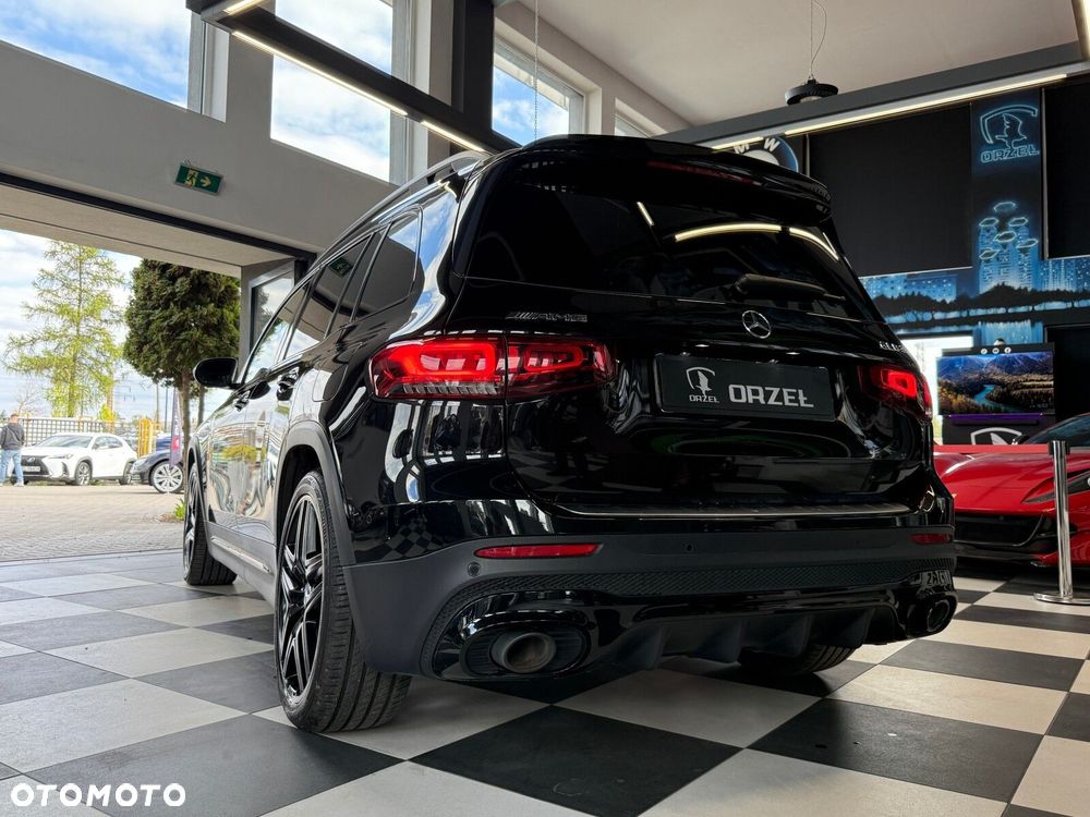 Mercedes-Benz GLB - 22