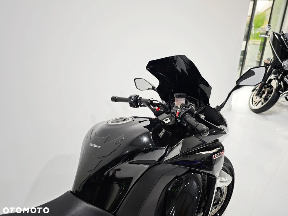 Kawasaki Z - 12