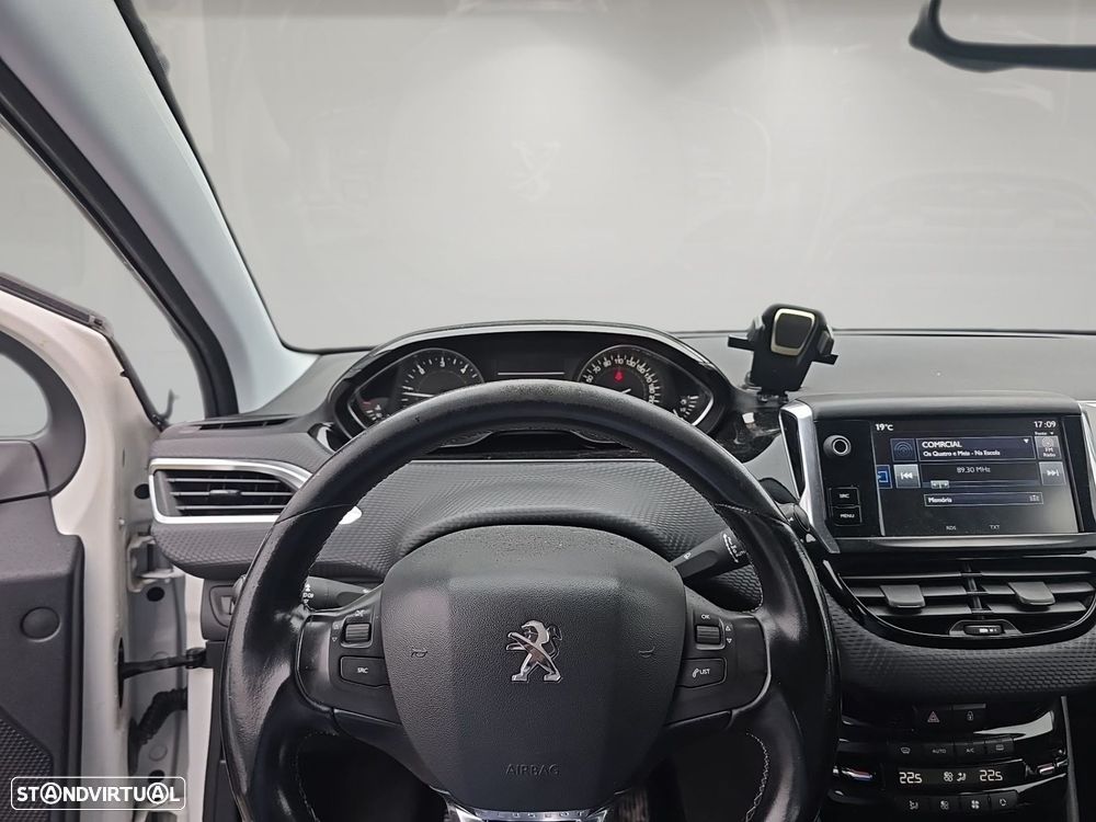 Peugeot 208 1.6 BlueHDi Active - 8
