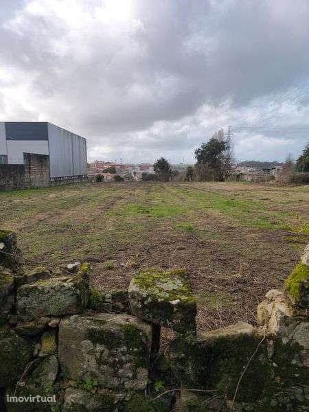 Terreno industrial (atividades económicas) - Arrendamento - Grande imagem: 2/2