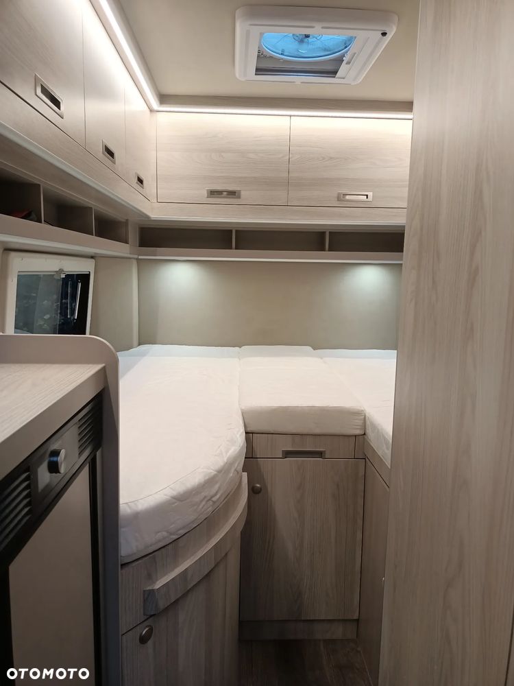 Globe-Traveller Pathfinder - 25