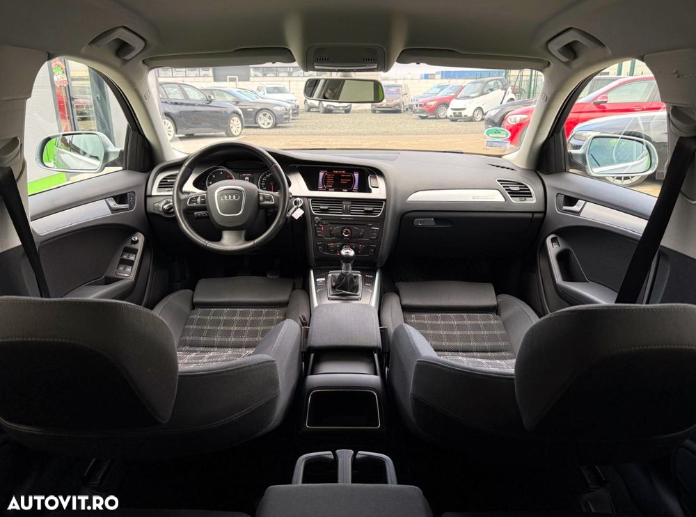 Audi A4 Avant 2.0 TDI DPF quattro Ambiente - 18