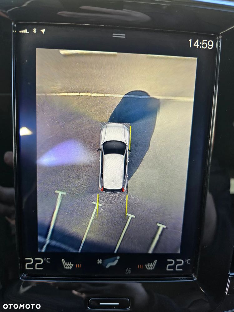 Volvo XC 40 T4 R-Design - 29