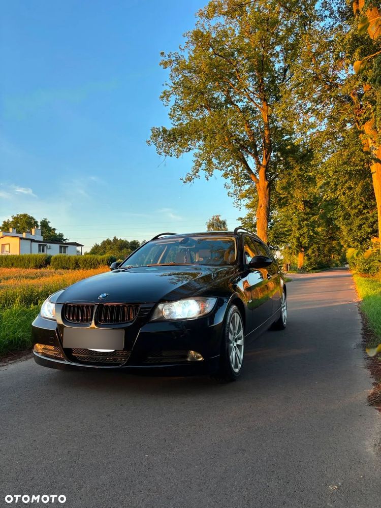 BMW Seria 3 320d DPF - 12