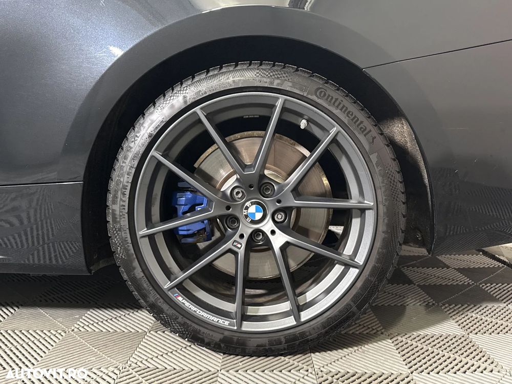 BMW M4 M440i xDrive - 14