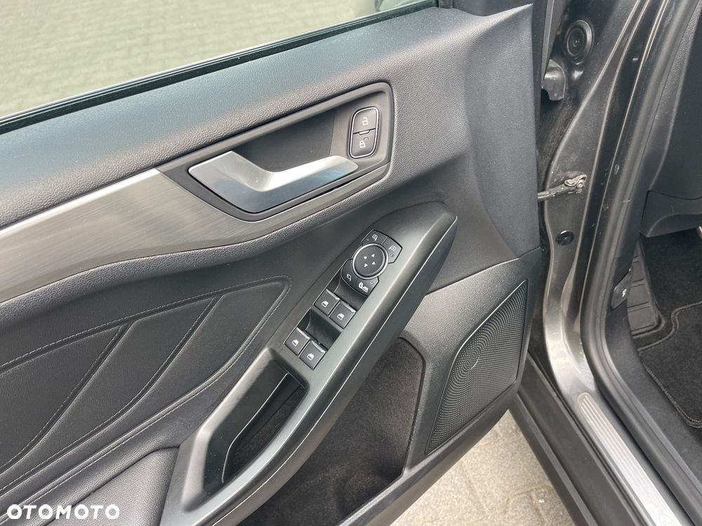 Ford Focus - 19