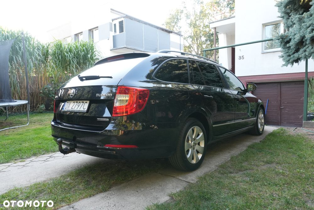 Skoda Superb 1.6 TDI Comfort / Active Greenline - 3