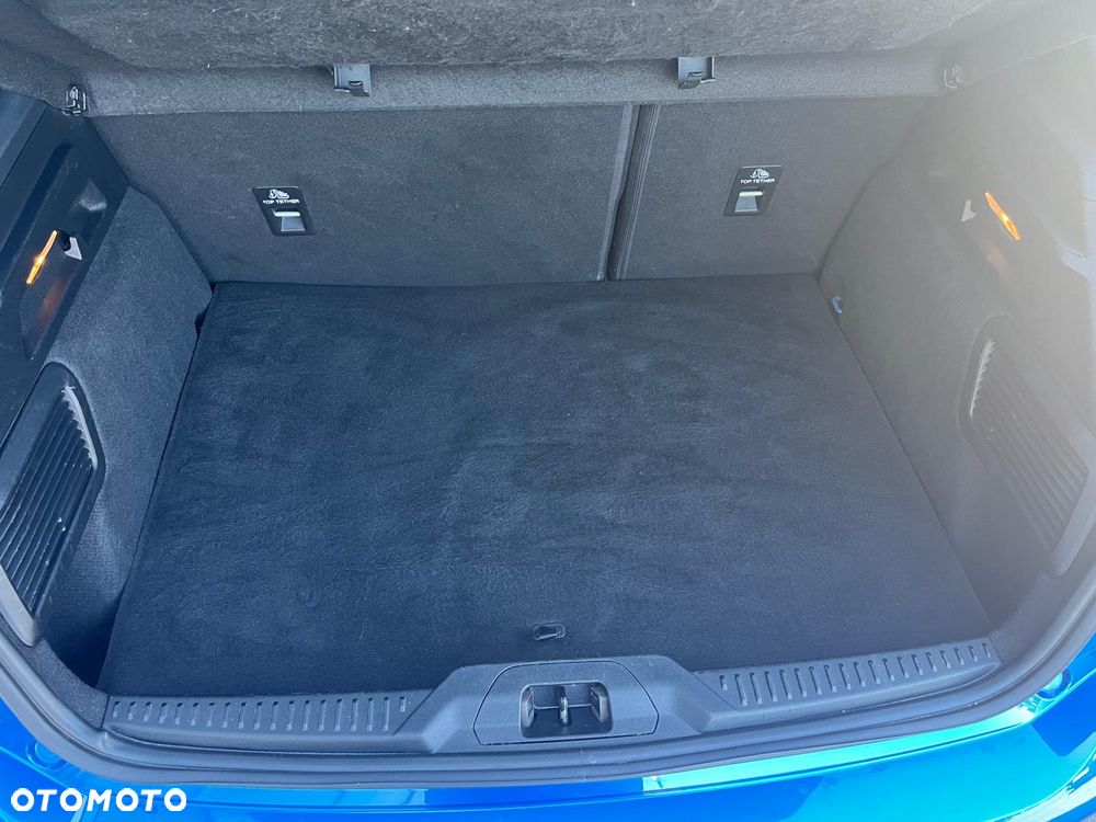Ford Focus 1.0 EcoBoost ST-Line Business - 27
