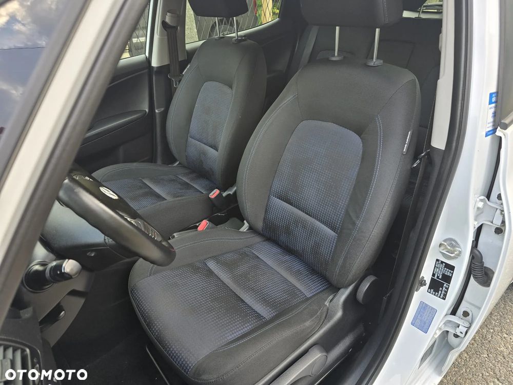 Hyundai ix20 1.4 blue Comfort - 23