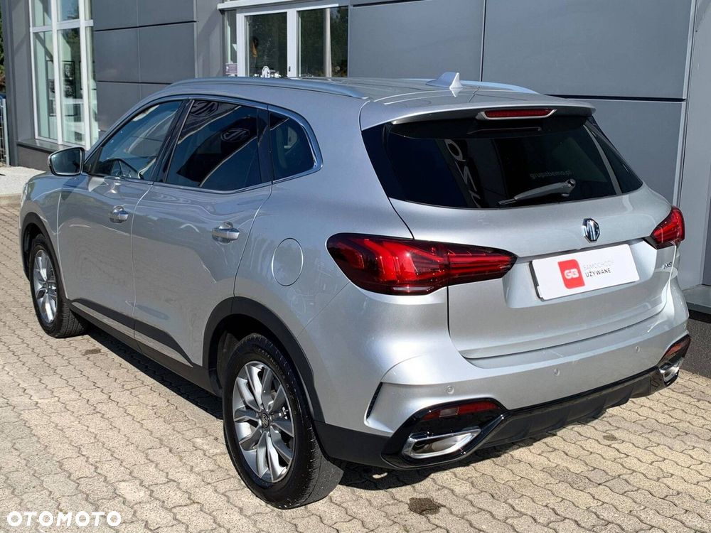 MG HS 1.5 T-GDI Excite DCT - 9