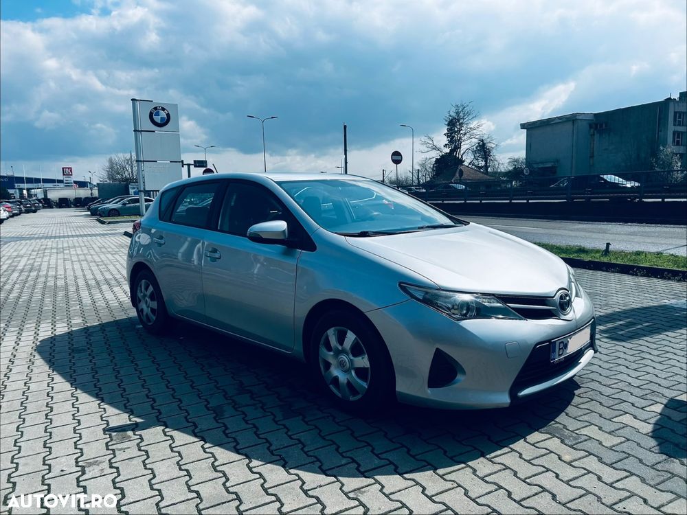 Toyota Auris 1.33 Dual VVT-i Terra - 3