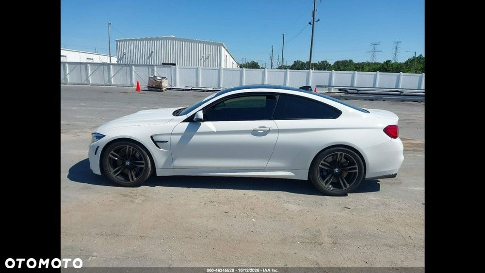 BMW M4 DKG - 7