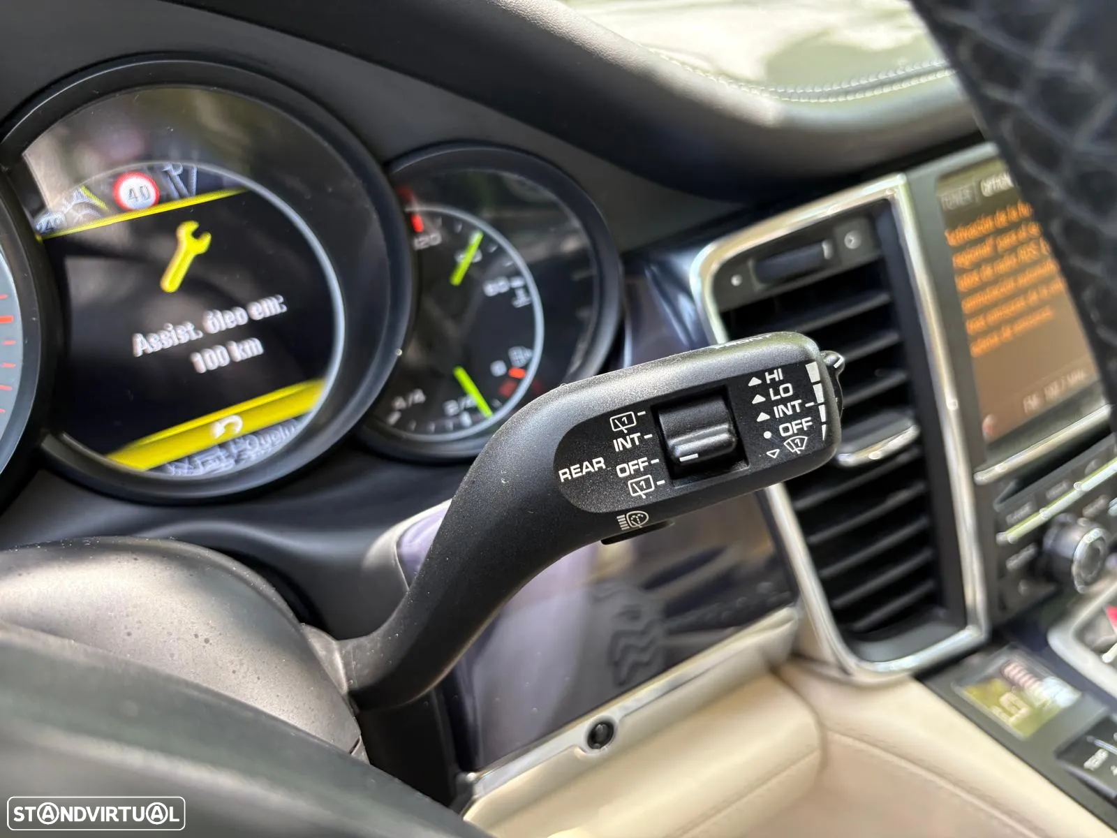 Porsche Panamera 4 E-Hybrid - 22
