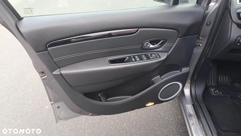 Renault Grand Scenic dCi 110 FAP EDC Expression - 32