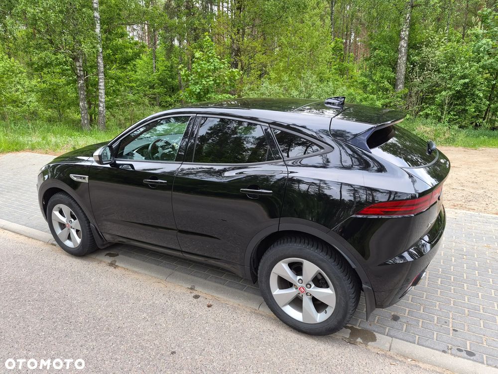 Jaguar E-Pace 2.0 P250 mHEV AWD R-Dynamic Black - 5