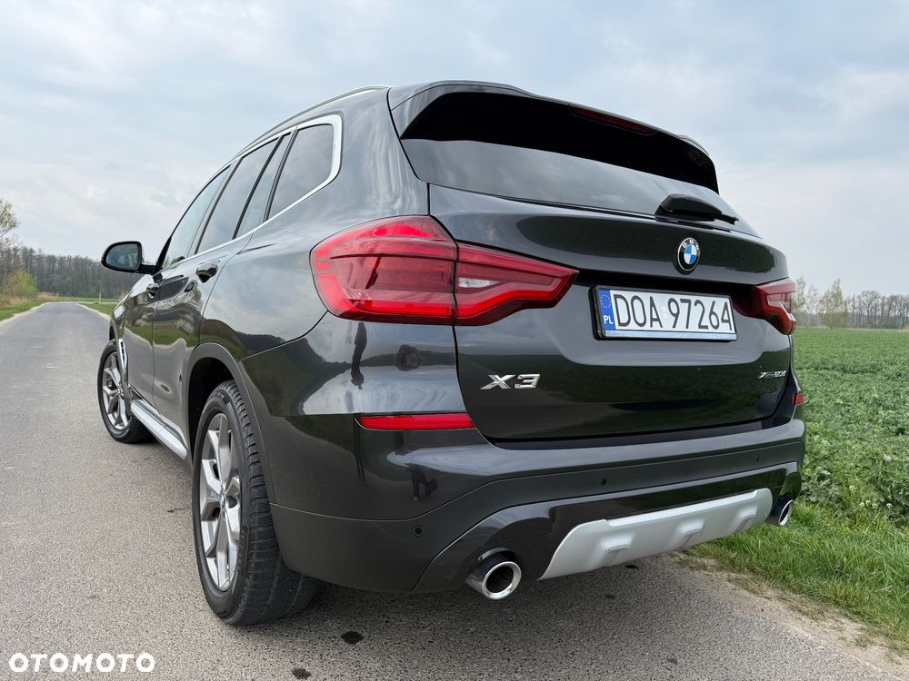 BMW X3 xDrive20d - 6