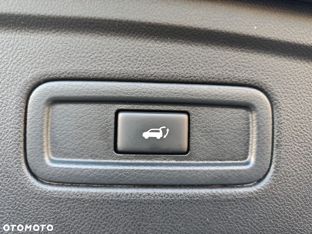 Infiniti QX70 3.7 AWD S Premium - 22