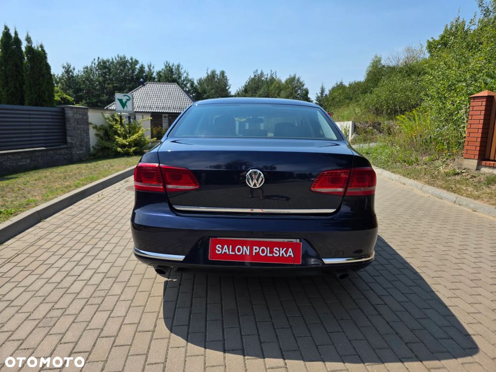 Volkswagen Passat 2.0 TDI 4Mot Highline DSG - 8
