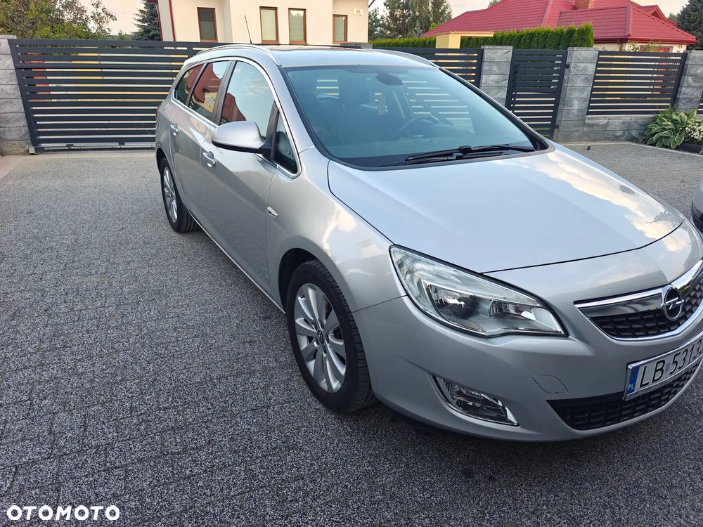 Opel Astra 1.7 CDTI Cosmo - 4