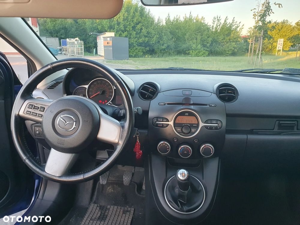 Mazda 2 1.3 Exclusive - 5