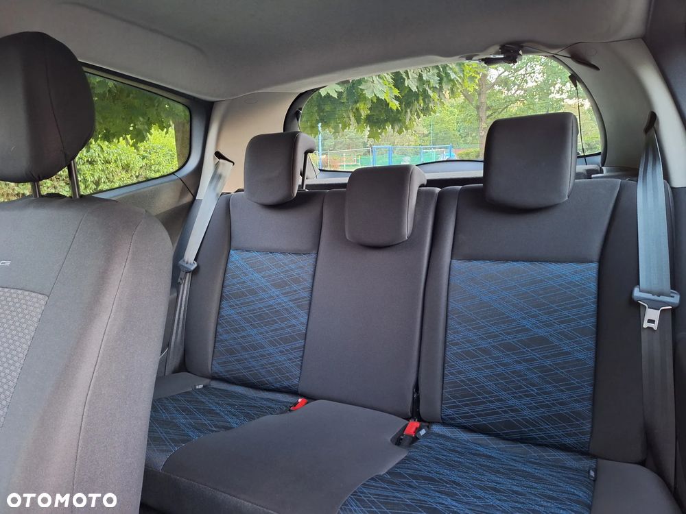 Renault Clio 1.2 16V Alize - 12