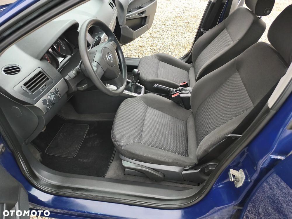 Opel Astra - 13