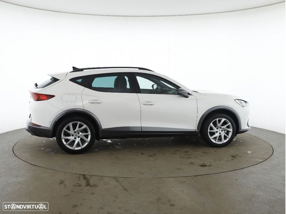 CUPRA Formentor 1.4 e-Hybrid DSG — fotografia 10