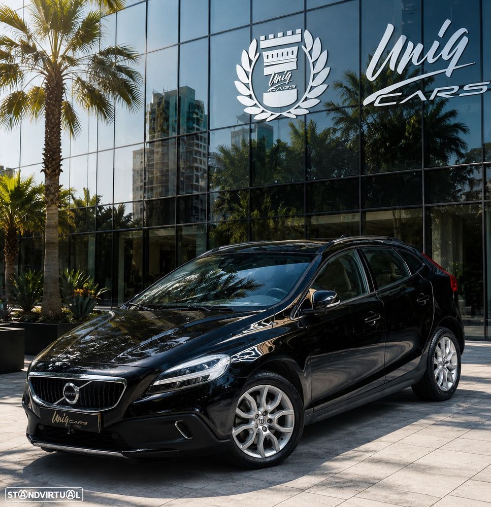 Volvo V40 D3 Geartronic Momentum - 1