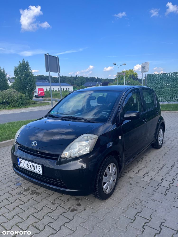 Daihatsu Sirion 1.0 - 2