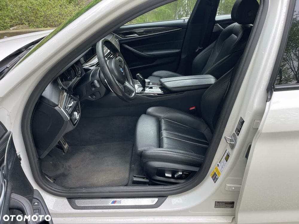 BMW Seria 5 530e iPerformance - 9