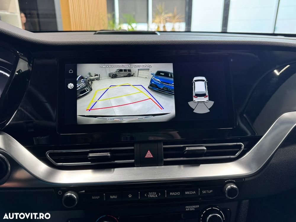 Kia Niro e-Niro 100 kW Vision - 12