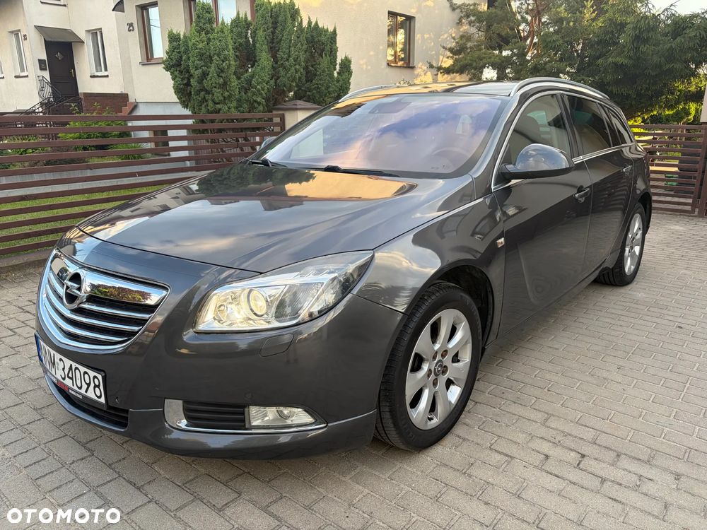 Opel Insignia 2.0 Turbo 4x4 Design Edition - 2