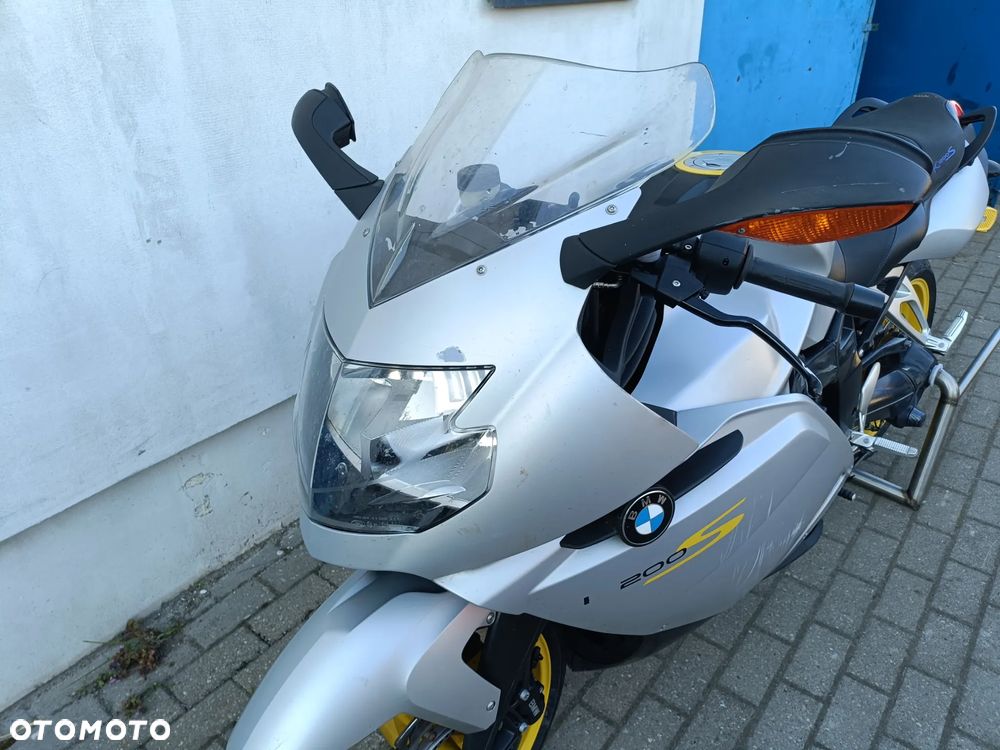 BMW K - 9