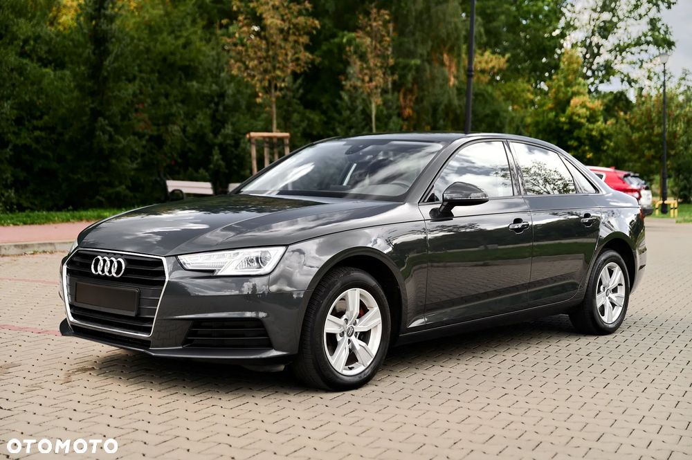 Audi A4 Limousine 2.0 TDI - 8