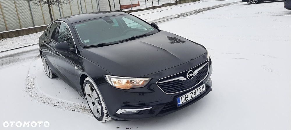 Opel Insignia Sport2.0 Direct InjTurbo 4x4 Dynamic - 3