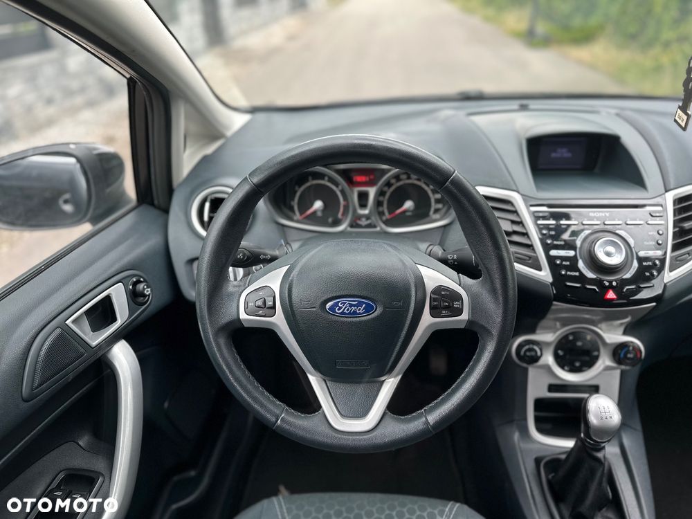 Ford Fiesta 1.6 Titanium EU5 - 20