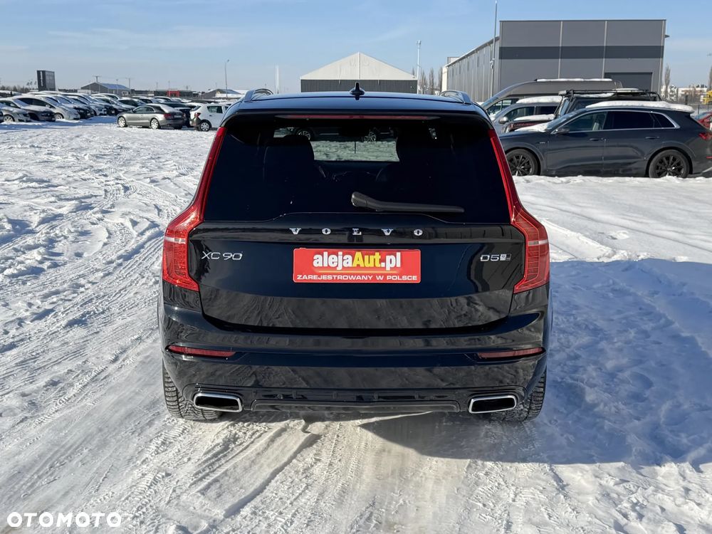 Volvo XC 90 D5 SCR AWD R-Design - 12