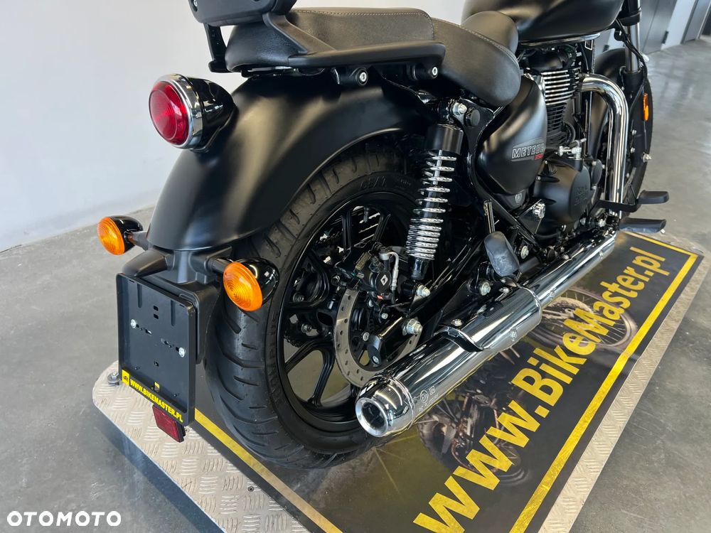 Royal Enfield Meteor - 33