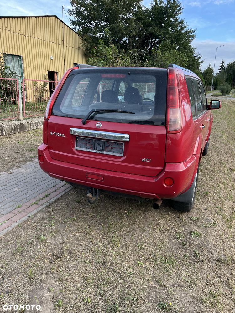 Nissan X-Trail - 4