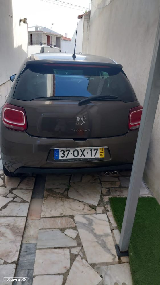 Citroën DS3 1.6 BlueHDi Sport Chic - 1
