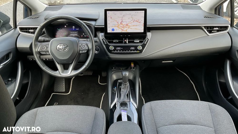 Toyota Corolla 1.8 HSD Dynamic - 8