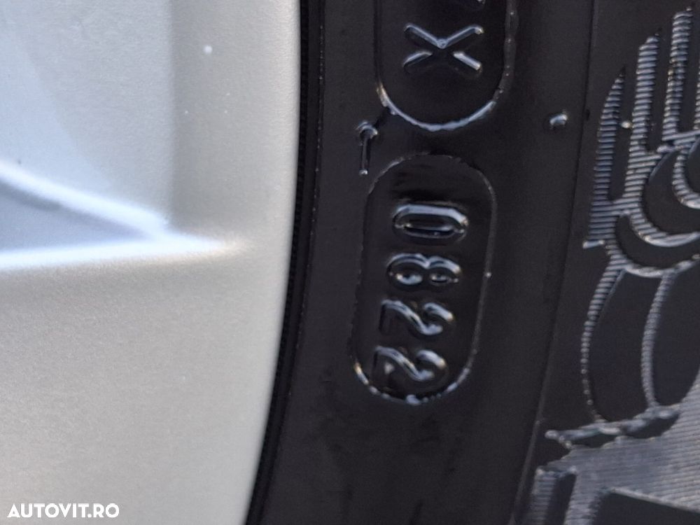 Skoda Octavia 2.0 TDI DSG Style - 32