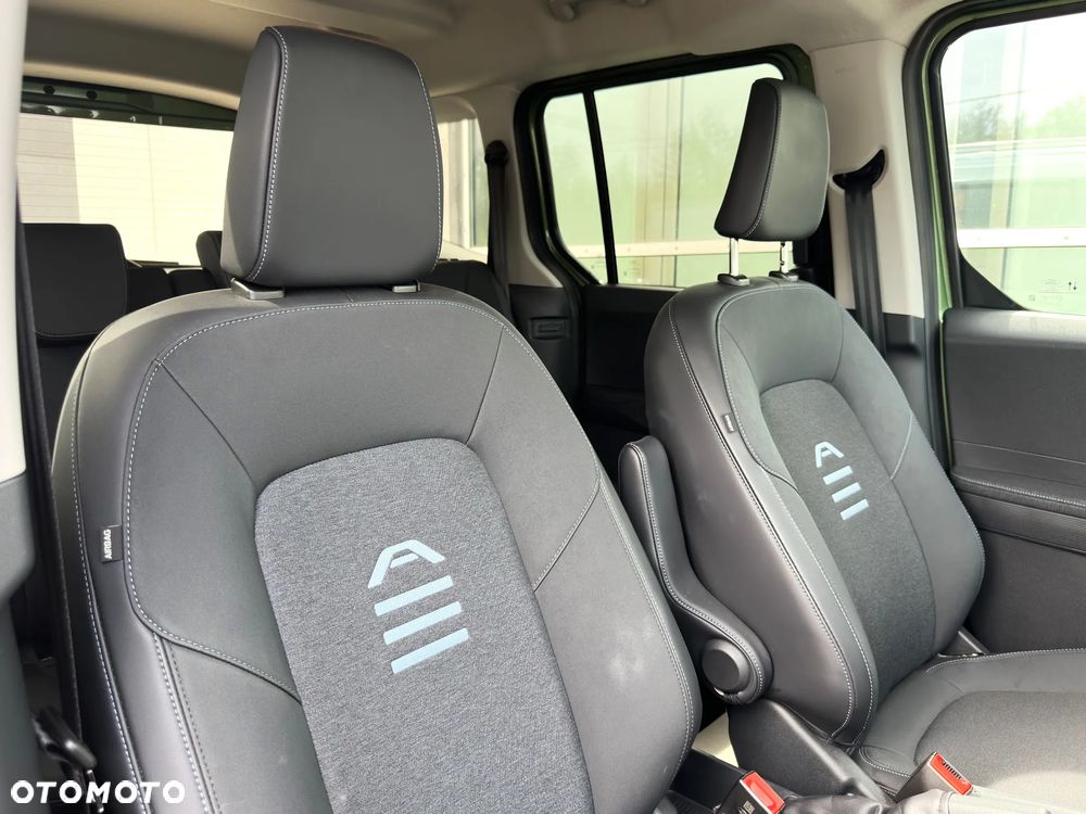 Ford Tourneo Courier 1.0 EcoBoost Active - 28
