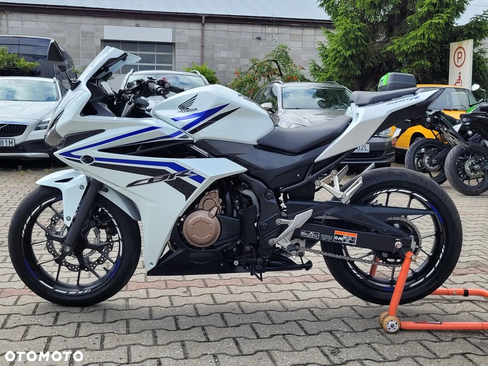 Honda CBR - 23